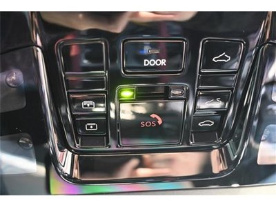 صورة 18 لـ 2025 Lexus RX