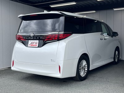 صورة 5 لـ 2025 Toyota ALPHARD
