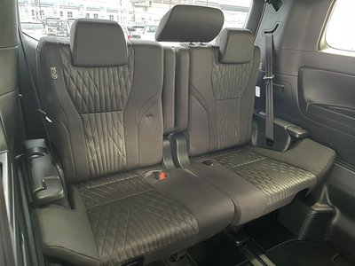 صورة 49 لـ 2025 Toyota ALPHARD