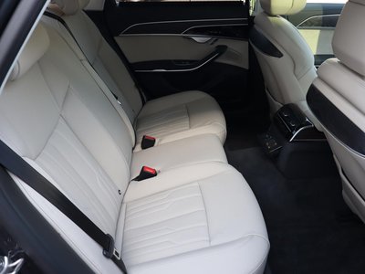 2025 AUDI A8 缩略图 20