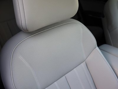 2025 AUDI A8 缩略图 15