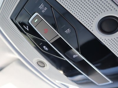 2025 AUDI A8 缩略图 54
