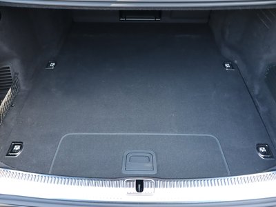 2025 AUDI A8 缩略图 26