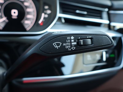 2025 AUDI A8 缩略图 53