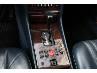 صورة 15 لـ 1989 Mercedes-BENZ SL