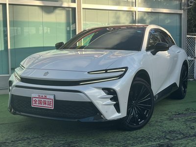 2025 Toyota CROWN SPORT photo 2