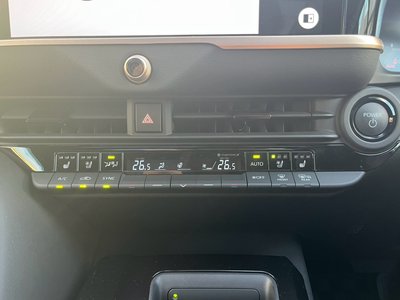 2025 Toyota CROWN SPORT thumbnail 17