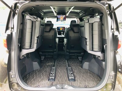 صورة 51 لـ 2024 Toyota ALPHARD