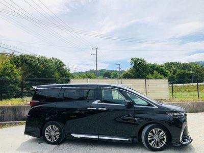 صورة 14 لـ 2024 Toyota ALPHARD