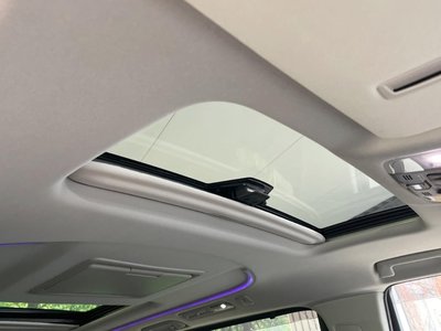 2023 Toyota ALPHARD — фото 6