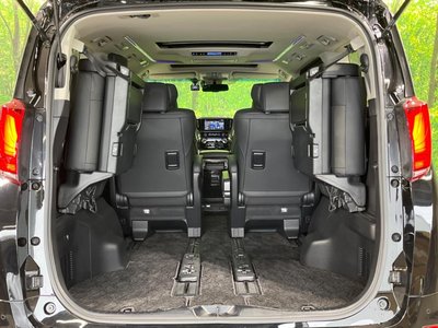 2023 Toyota ALPHARD — фото 22