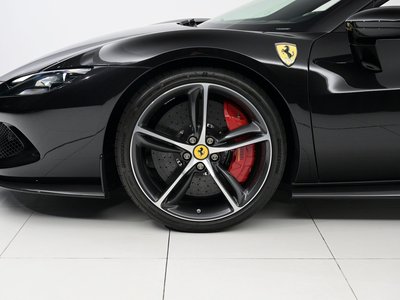 2025 Ferrari 296 GTS 缩略图 15