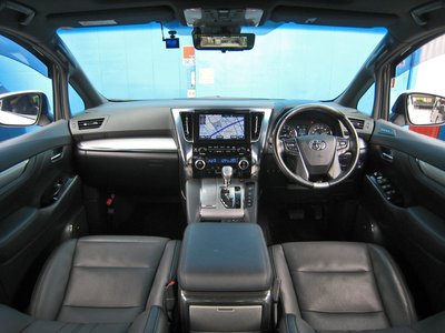2018 Toyota VELLFIRE — фото 28