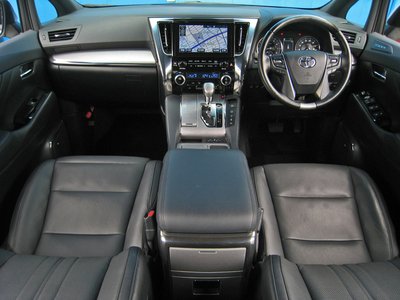 2018 Toyota VELLFIRE — фото 29
