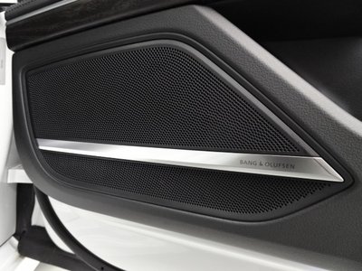 2025 AUDI A8 thumbnail 34