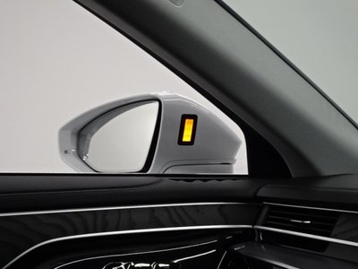 2025 AUDI A8 thumbnail 20