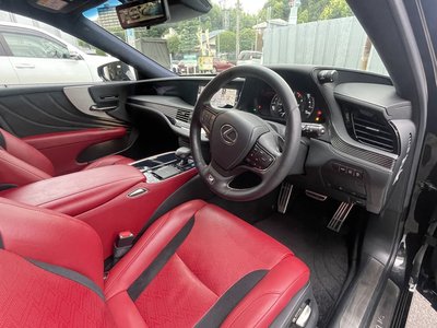 2018 Lexus LS thumbnail 22
