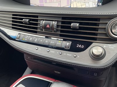 2018 Lexus LS thumbnail 46