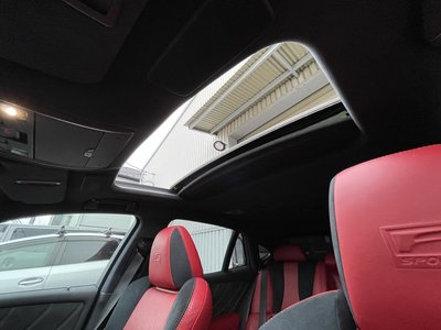 2018 Lexus LS thumbnail 32