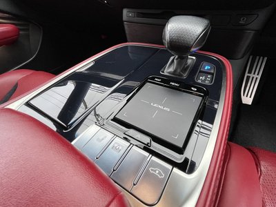 2018 Lexus LS thumbnail 44