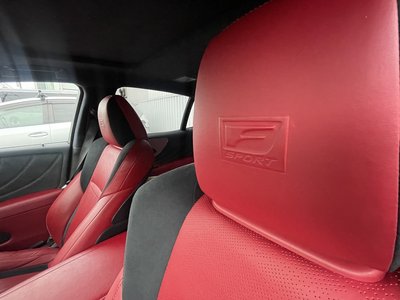 2018 Lexus LS thumbnail 30