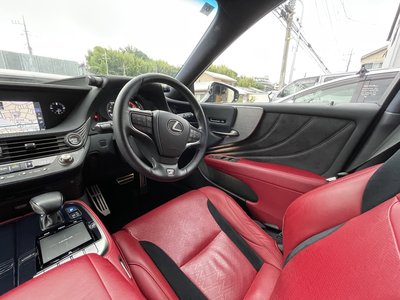 2018 Lexus LS thumbnail 20