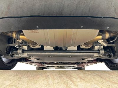 صورة 10 لـ 2024 Aston Martin DB12