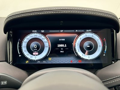 صورة 43 لـ 2024 Aston Martin DB12