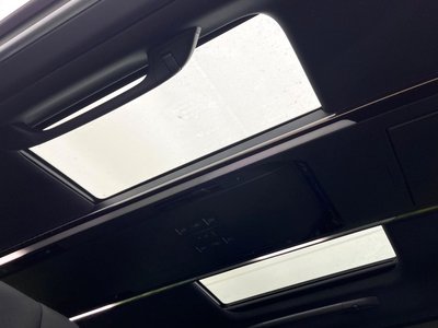 2025 Toyota ALPHARD 照片 3