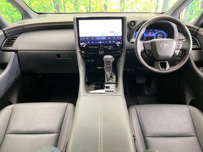 2025 Toyota ALPHARD 照片 2