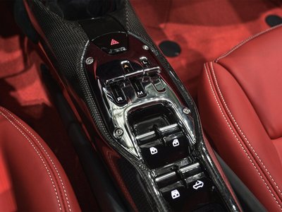 2026 Ferrari 296 GTS — фото 18