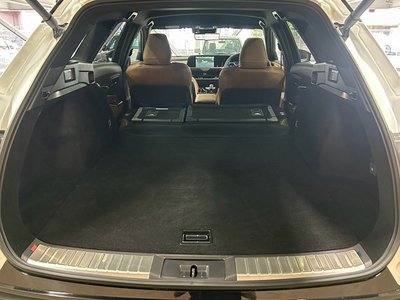 2025 Toyota CROWN ESTATE thumbnail 72