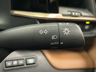 2025 Toyota CROWN ESTATE thumbnail 33