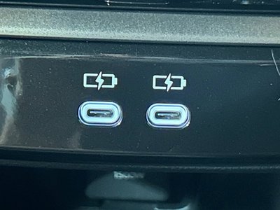 2025 Toyota CROWN ESTATE thumbnail 53