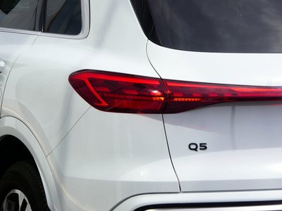2025 AUDI Q5 thumbnail 58