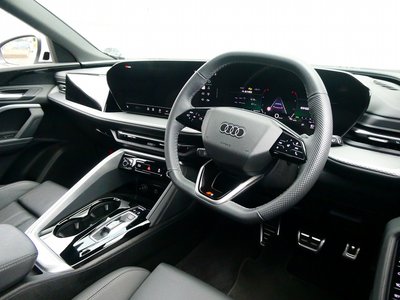 2025 AUDI Q5 photo 14