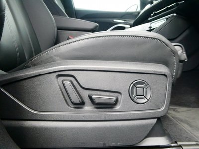 2025 AUDI Q5 photo 11