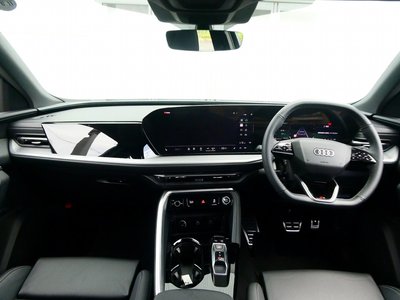 2025 AUDI Q5 photo 16