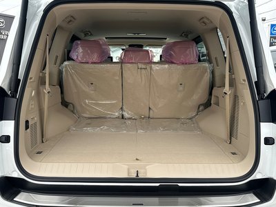 صورة مصغرة 79 لـ 2025 Toyota LAND CRUISER 300