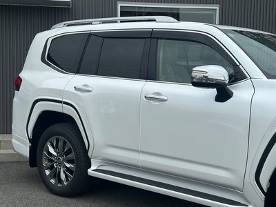 صورة مصغرة 17 لـ 2025 Toyota LAND CRUISER 300