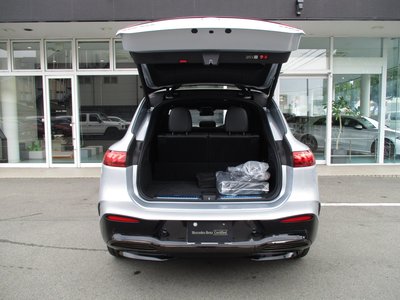 2025 Mercedes-BENZ EQS photo 8