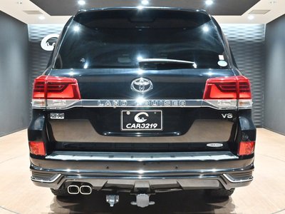 صورة 4 لـ 2017 Toyota LAND CRUISER 200
