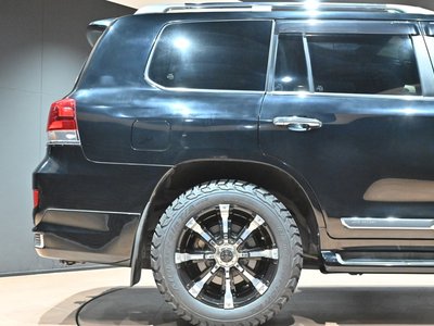 صورة 55 لـ 2017 Toyota LAND CRUISER 200