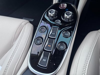 2023 Mclaren GT thumbnail 28