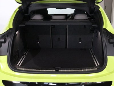 صورة 14 لـ 2022 BMW X4 M