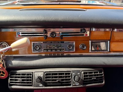 صورة 30 لـ 1964 Mercedes-BENZ S-CLASS