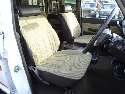 صورة 15 لـ 1984 Toyota LAND CRUISER 60