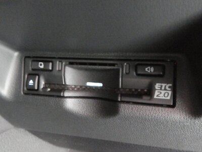 صورة 15 لـ 2025 Toyota ALPHARD