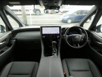 صورة 21 لـ 2025 Toyota ALPHARD
