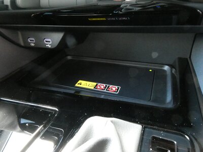 صورة 90 لـ 2025 Toyota ALPHARD